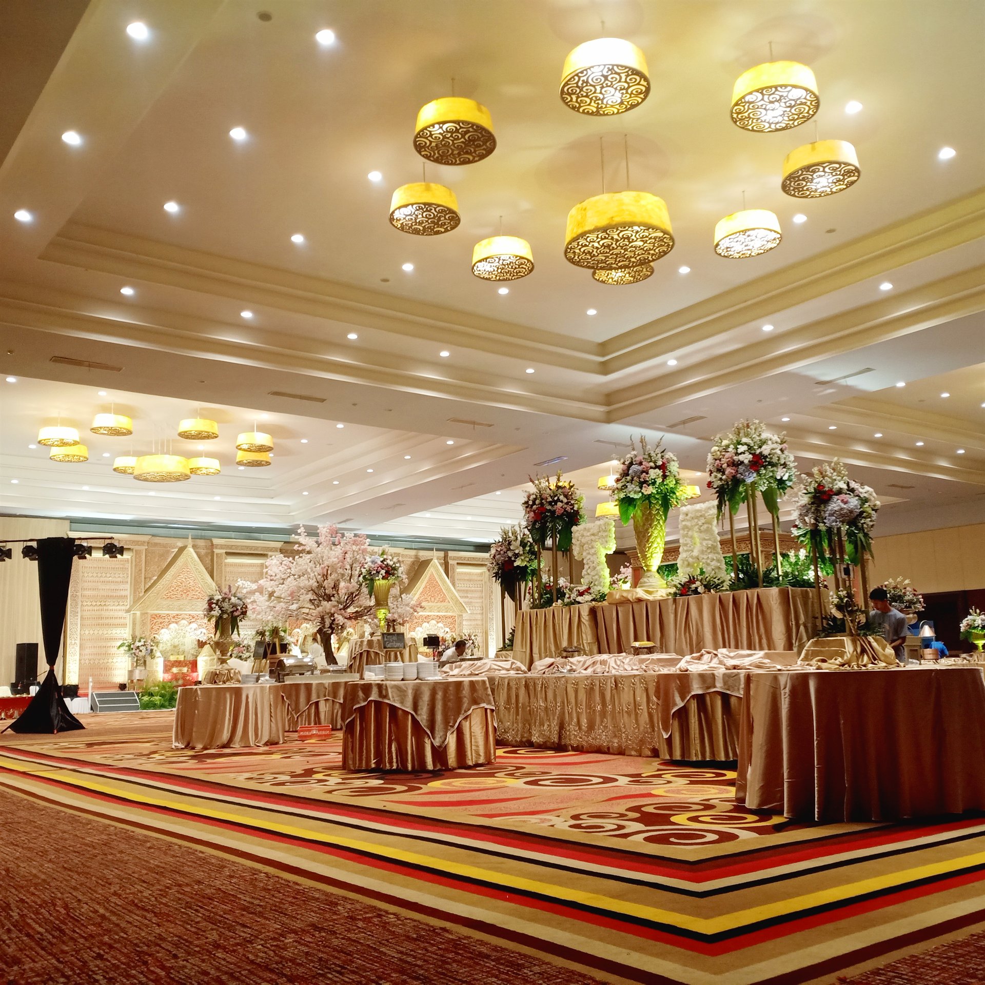 Mandira Ballroom graduation gallery preview